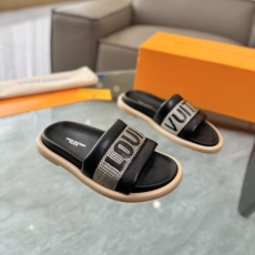 Louis Vuitton Slippers